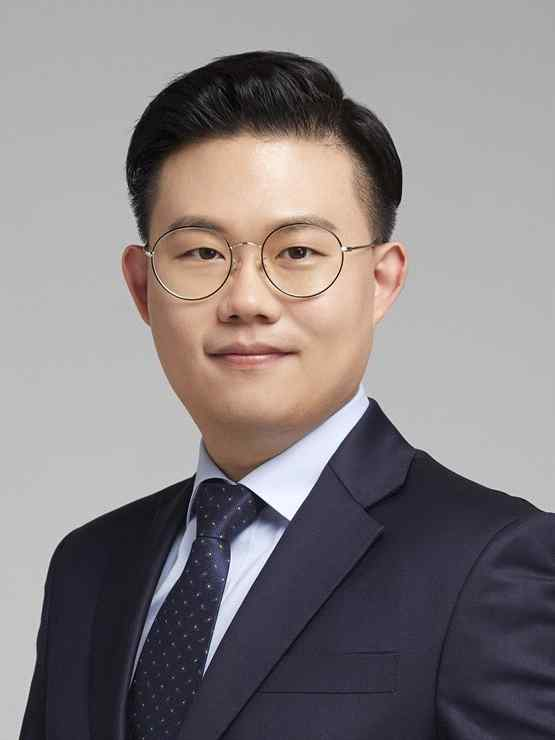 조승현
